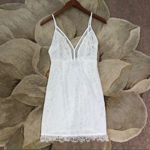 White lace dress